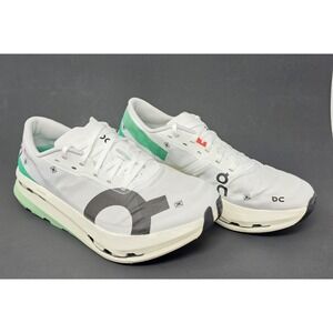 On‎ Cloudboom Echo 3 Undyed White/Mint Women's Size 10 NWB